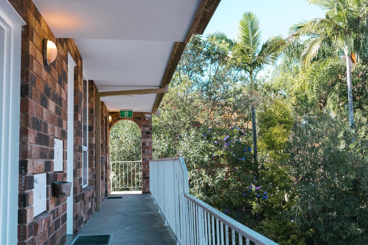 Gosford Palms Motor Inn Exterior photo